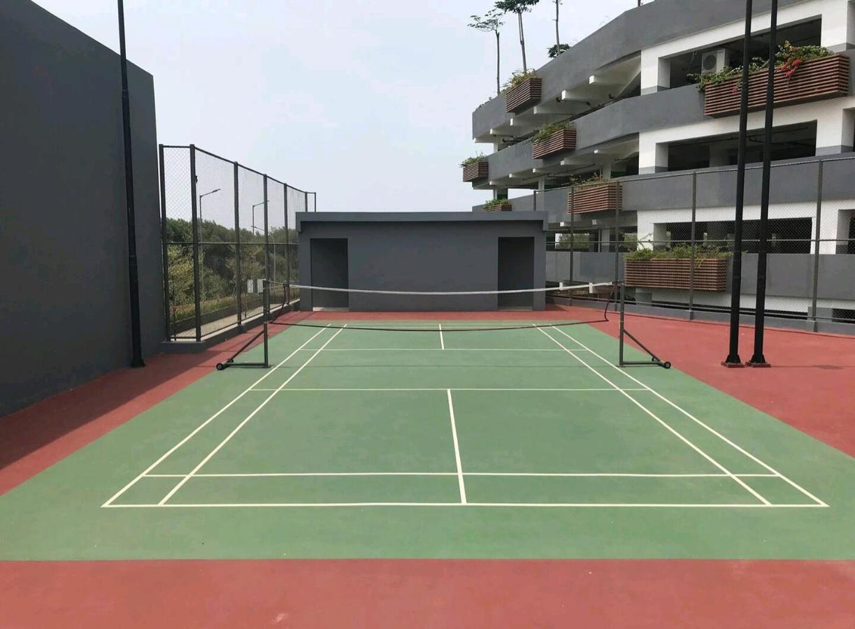 Studio Sea View Apartment At Gold Coast Pik By Mysweethome Jacarta Exterior foto