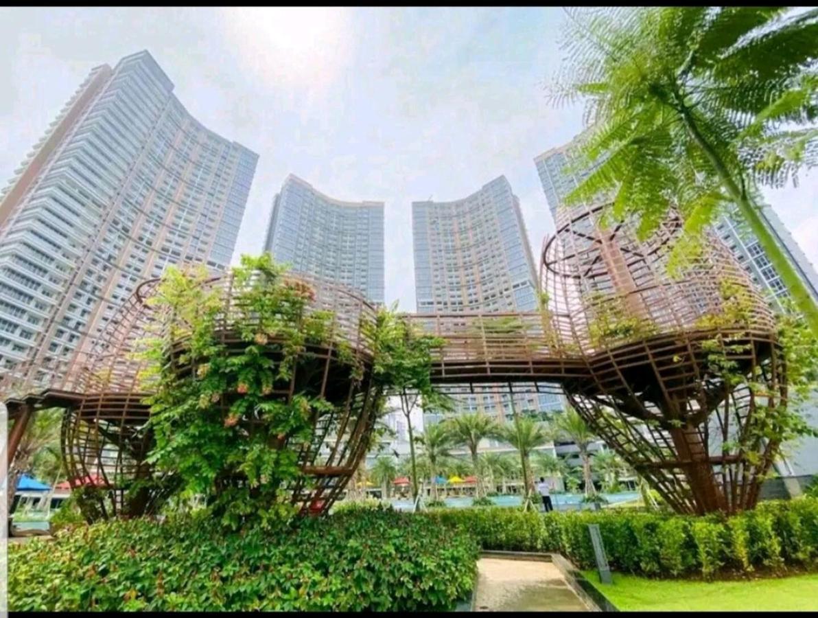 Studio Sea View Apartment At Gold Coast Pik By Mysweethome Jacarta Exterior foto