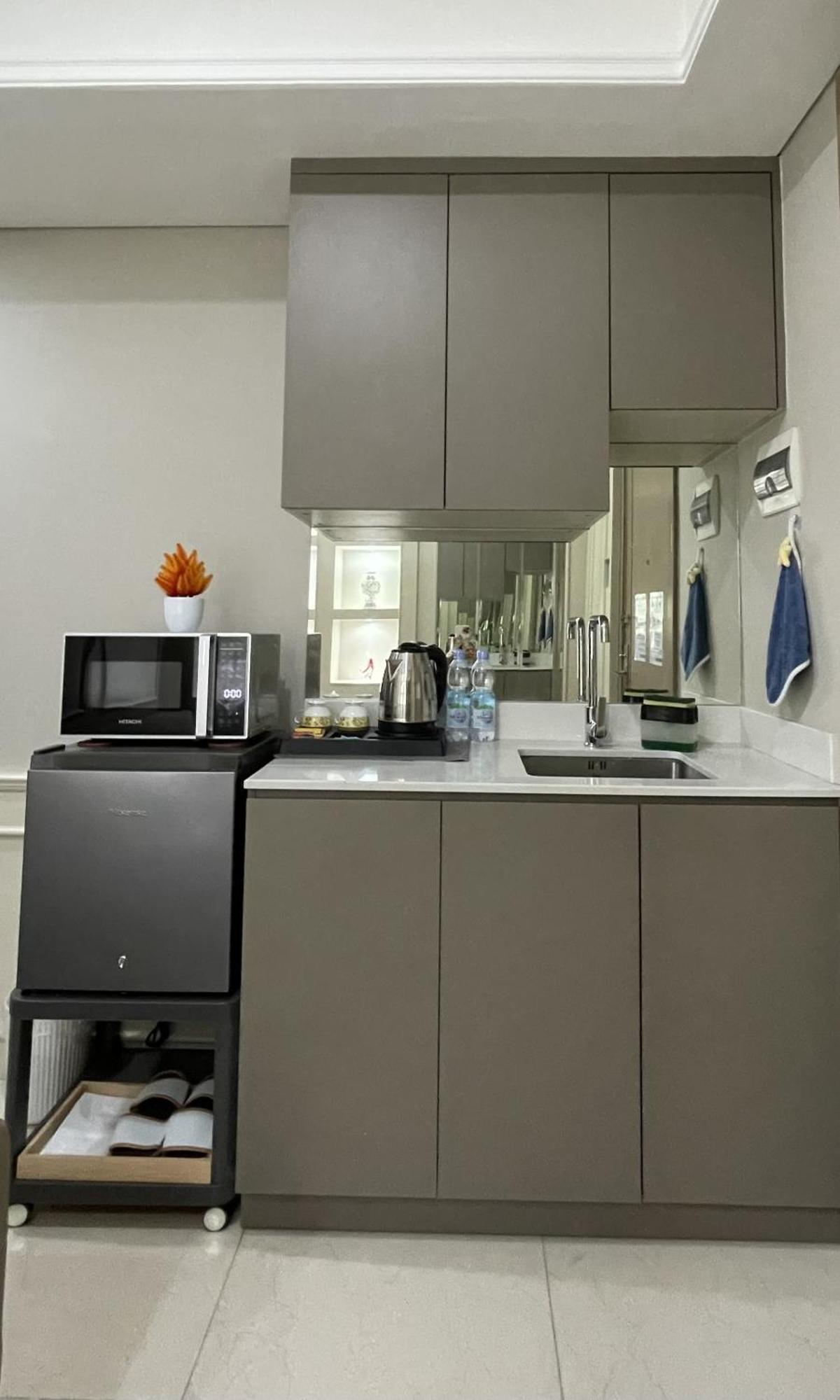 Studio Sea View Apartment At Gold Coast Pik By Mysweethome Jacarta Exterior foto