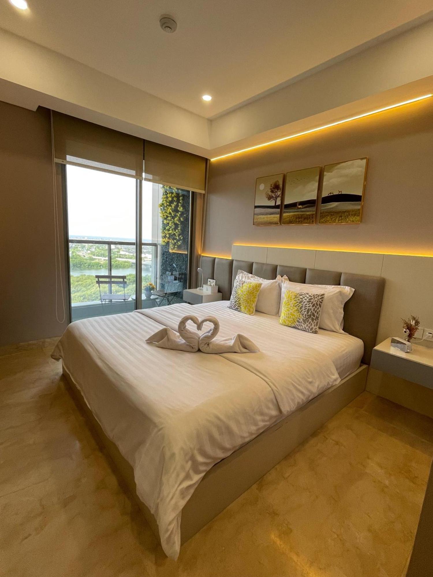 Studio Sea View Apartment At Gold Coast Pik By Mysweethome Jacarta Exterior foto